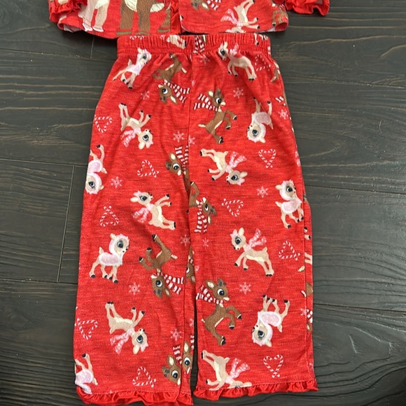 Rudolph the Red Nose reindeer Size 3t Girls Pjs - Picture 4 of 8